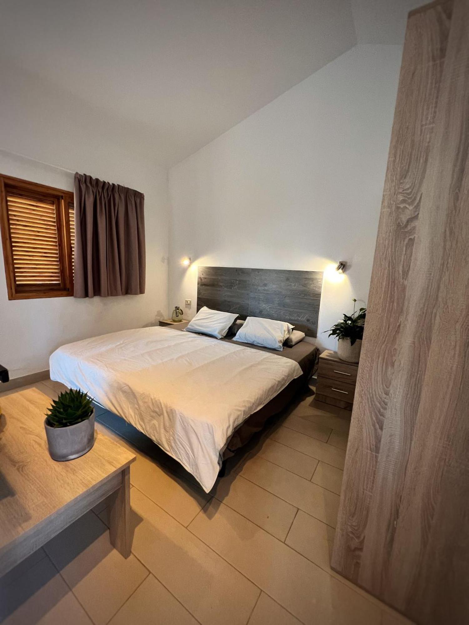 Buzzstays: 1-Bed Bungalow, Garden, Near Yumbo & Beach Maspalomas  Extérieur photo