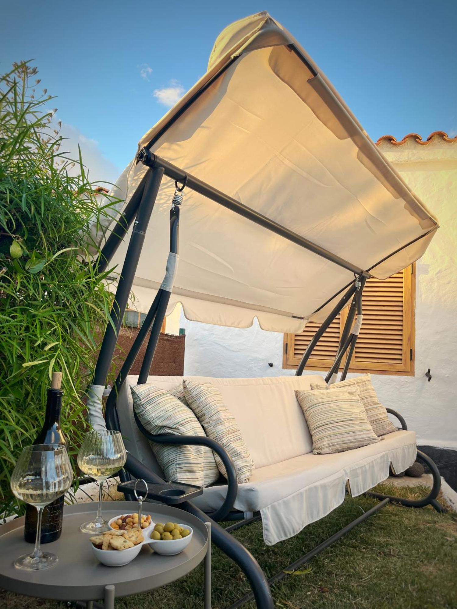 Buzzstays: 1-Bed Bungalow, Garden, Near Yumbo & Beach Maspalomas  Extérieur photo